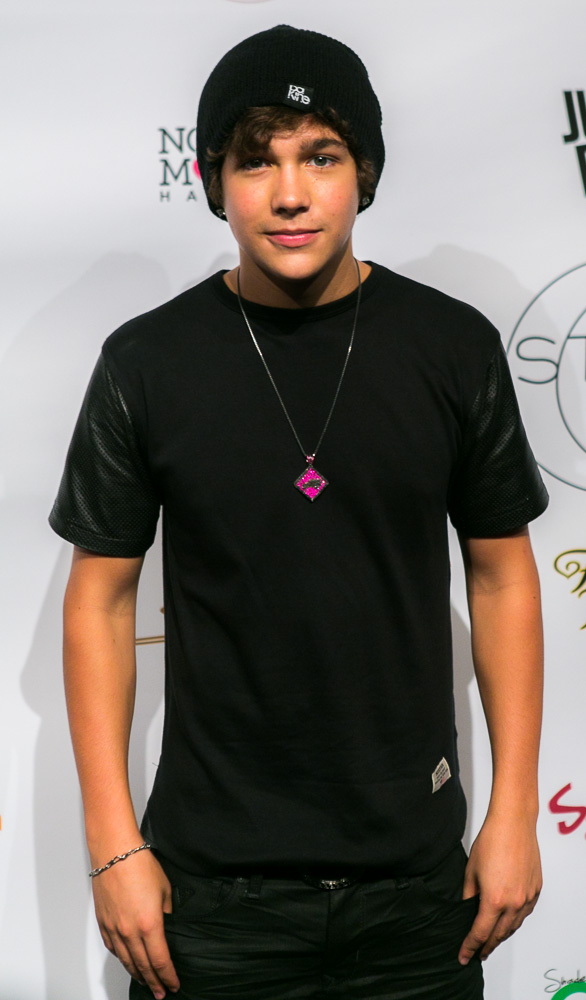 Austin Mahone at a Style 360 Fashion Show (2013)